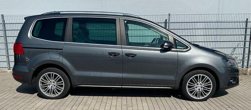 Gebraucht Seat Alhambra Style 140 PS (102 kW) 2013 Grau Van / Kleinbus