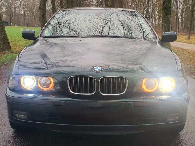 Grün Gebraucht 1999 BMW 535 Limousine | 6.750 € (Guter Preis) - Bild 1/4