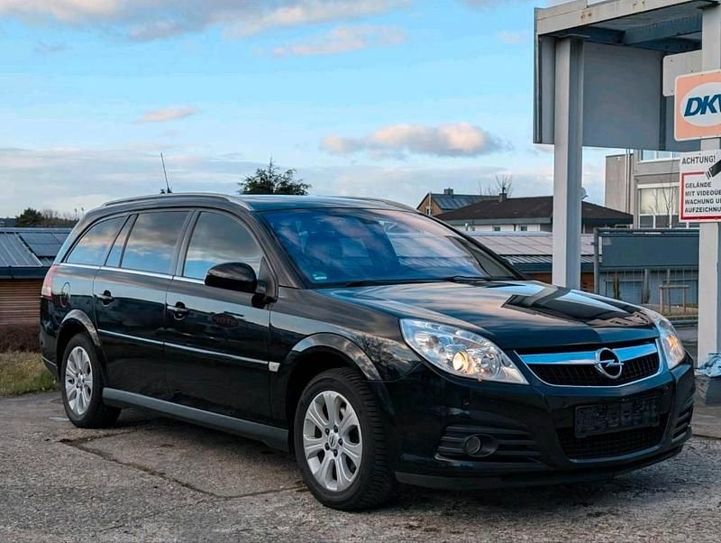 Gebraucht Opel Vectra 150 PS (110 kW) 2008 Schwarz Kombi