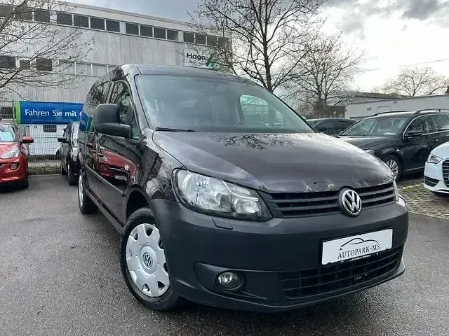 Usado VW Caddy 105 HP (77 kW) 2012 Roxo Monovolume