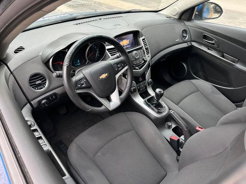 Gebraucht Chevrolet Cruze 163 PS (119 kW) 2013 Blau Limousine