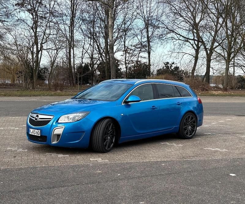 Blau Gebraucht 2012 Opel Insignia OPC Kombi | 7.250 € (Guter Preis) - Bild 1/4