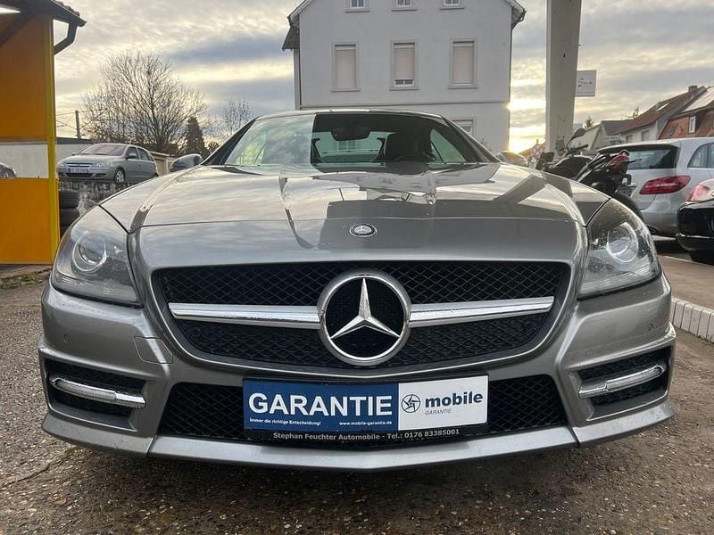 Gebraucht Mercedes SLK250 AMG 204 PS (150 kW) 2012 Silber Cabrio