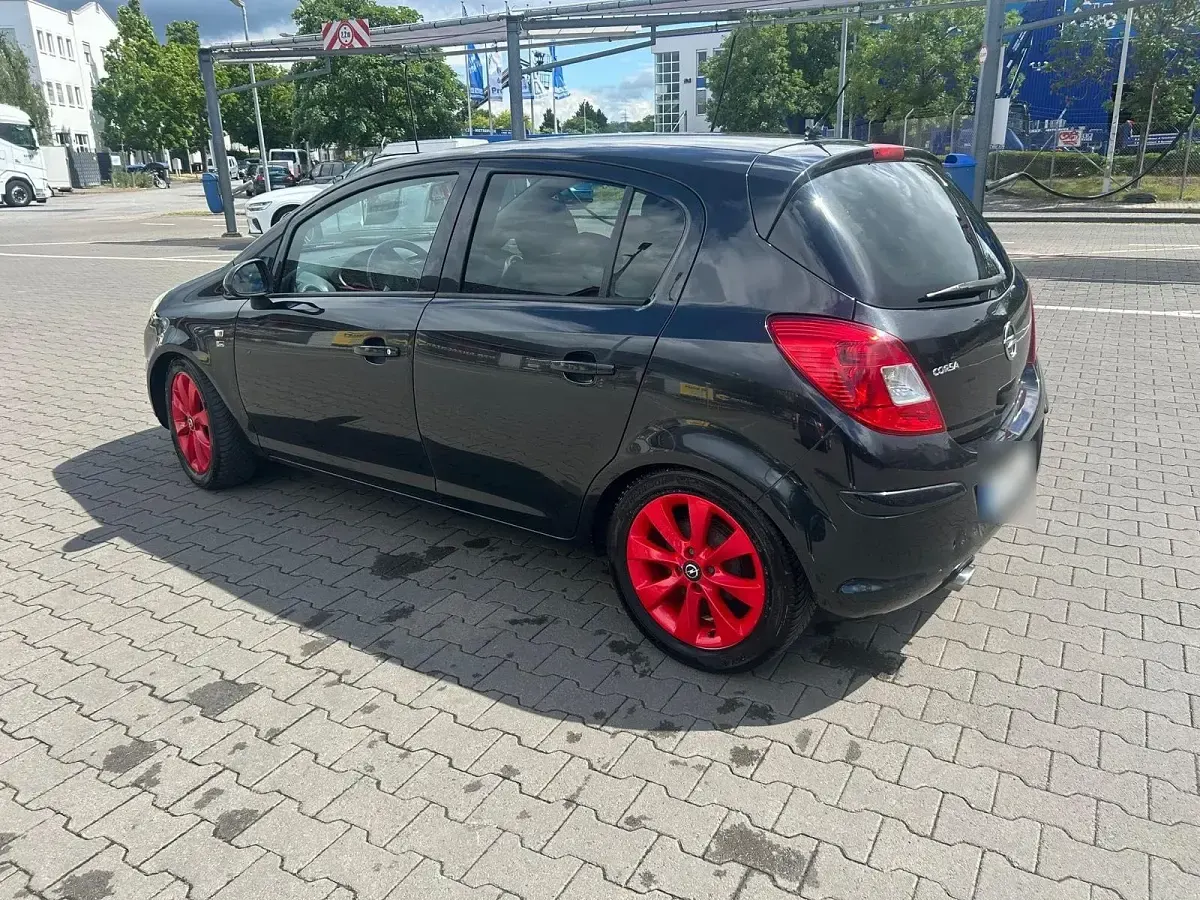 Gebraucht Opel Corsa 87 PS (63 kW) 2012 Kleinwagen