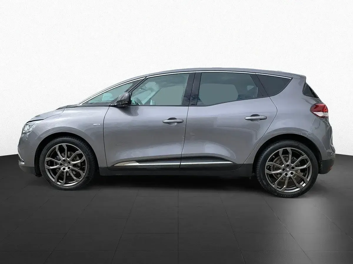 Gebraucht Renault Scenic E-Tech Bose Edition 132 PS (97 kW) 2018 Stahlgrau Van / Kleinbus