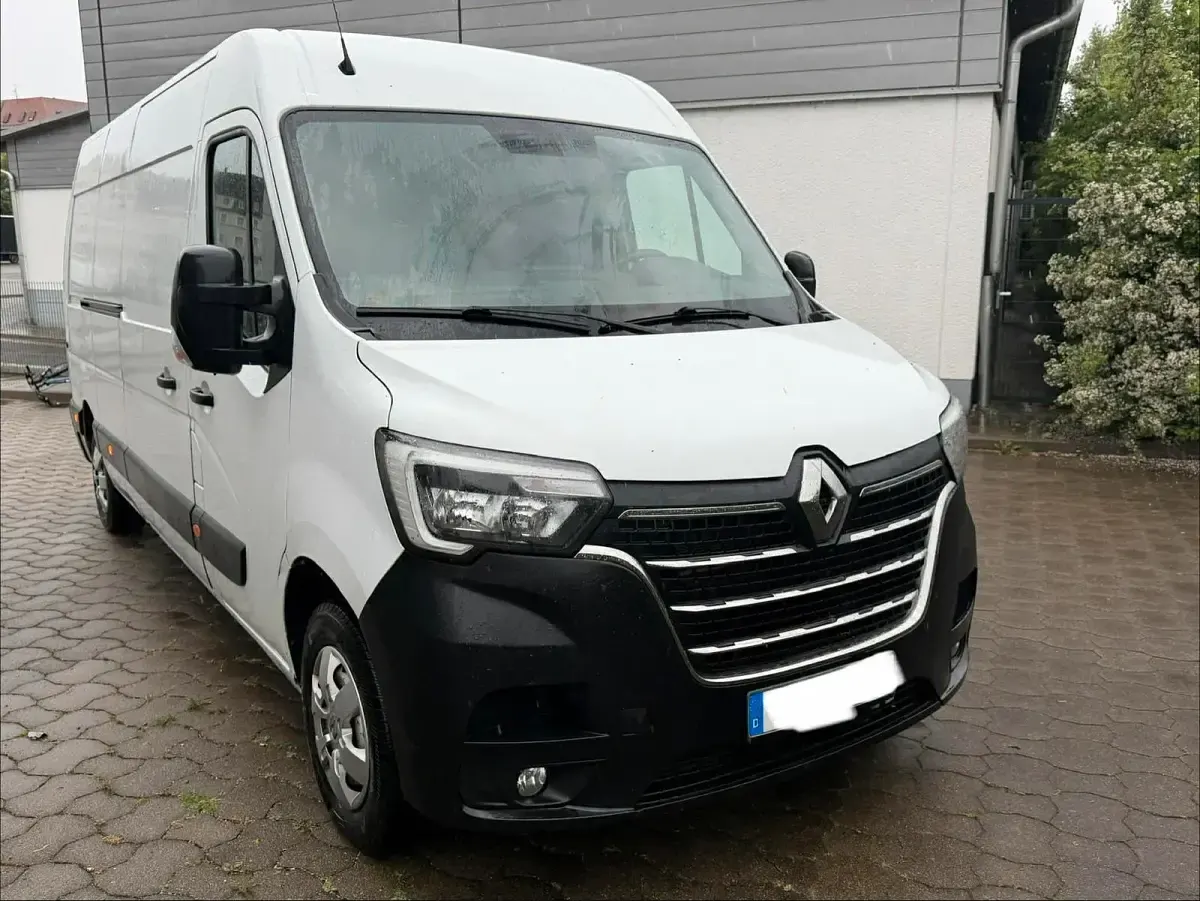 Gebraucht Renault Master 150 PS (110 kW) 2021 Weiß Van / Kleinbus