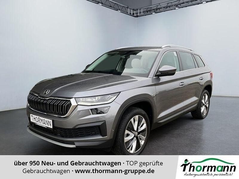 Graphitegrau (metallic) Gebraucht 2022 Skoda Kodiaq Style SUV | 37.120 € (Teuer) - Bild 1/4