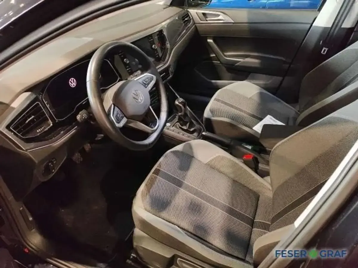 Gebraucht VW Polo Style 95 PS (69 kW) 2025 Deep black perleffekt Kleinwagen