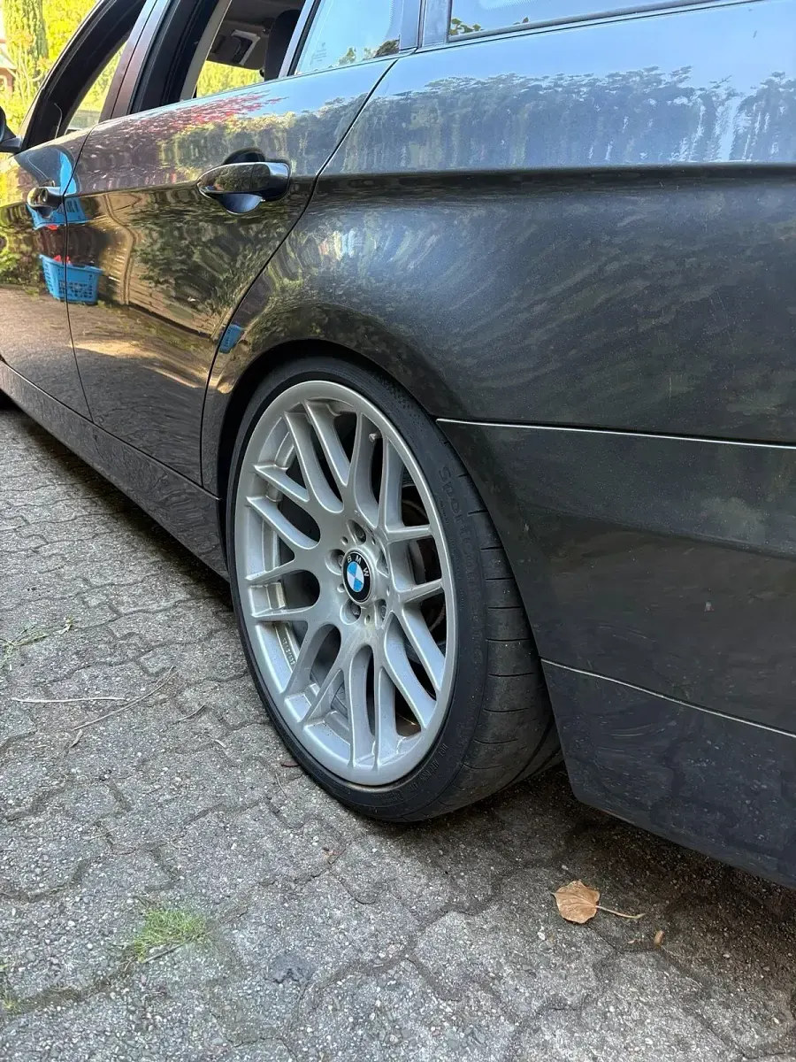 Używany BMW 320 Performance 177 KM (130 kW) 2007 Andere farben Kombi