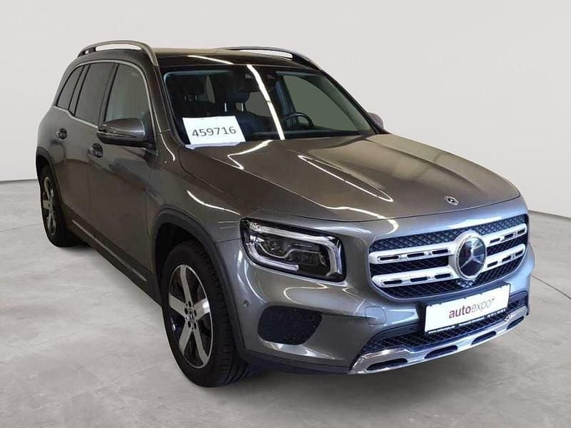 Mountaingrau metallic Gebraucht 2022 Mercedes GLB200 Progressive SUV | 33.990 € (Guter Preis) - Bild 1/4