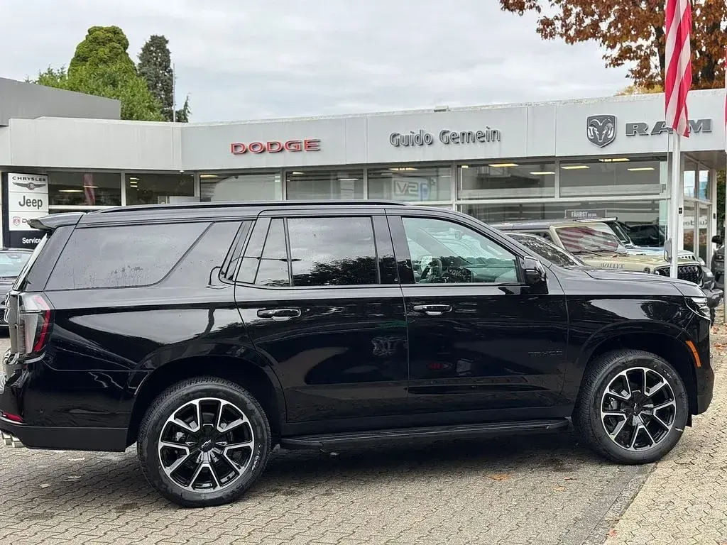 Neu Chevrolet Tahoe 426 PS (313 kW) 2026 Schwarz SUV