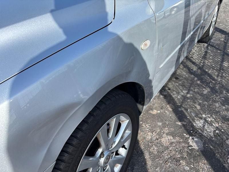 Gebraucht Mazda 3 Comfort 105 PS (77 kW) 2007 Silber Limousine