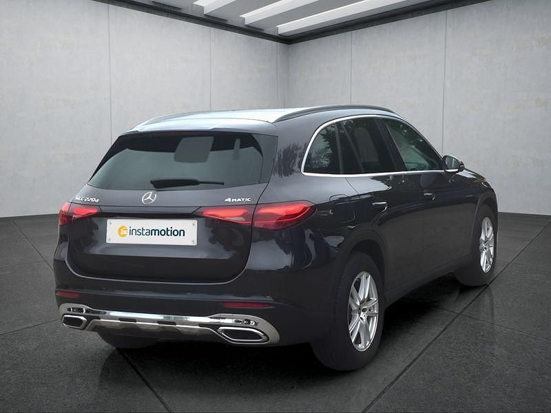 Gebraucht Mercedes GLC220 197 PS (144 kW) 2024 Grau SUV