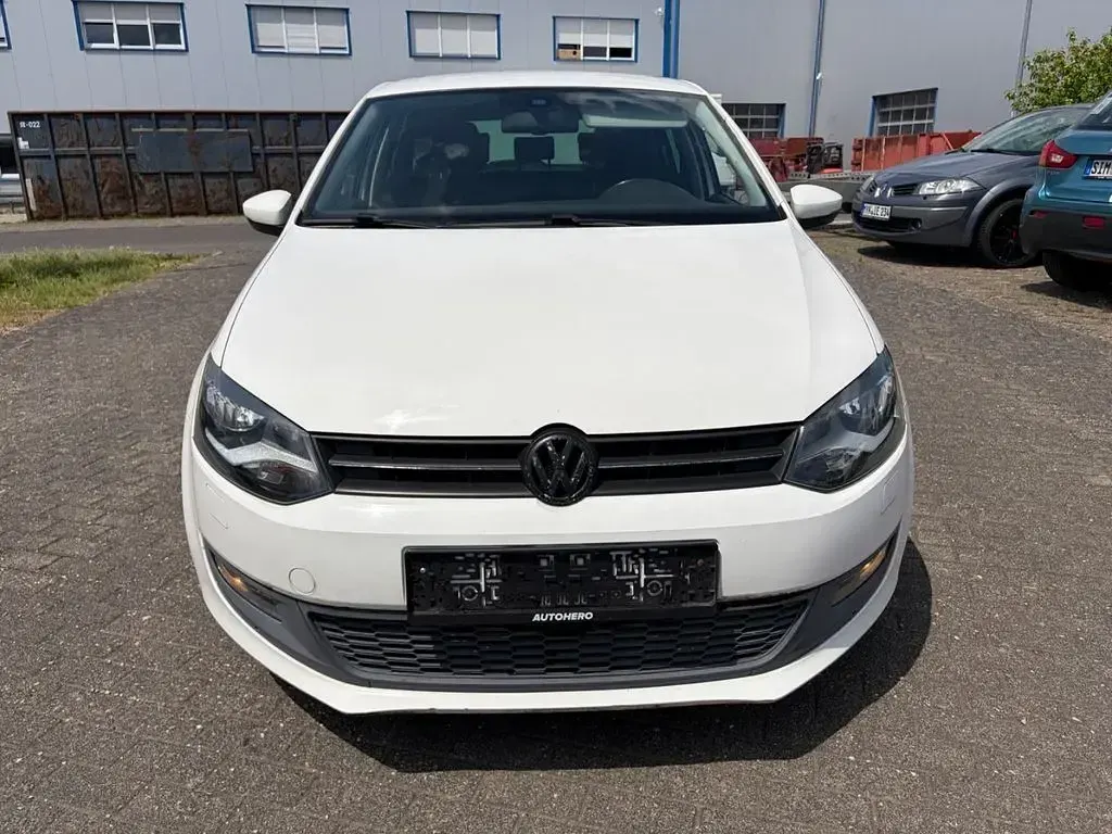 Gebraucht VW Polo Team 105 PS (77 kW) 2011 Weiß Kleinwagen