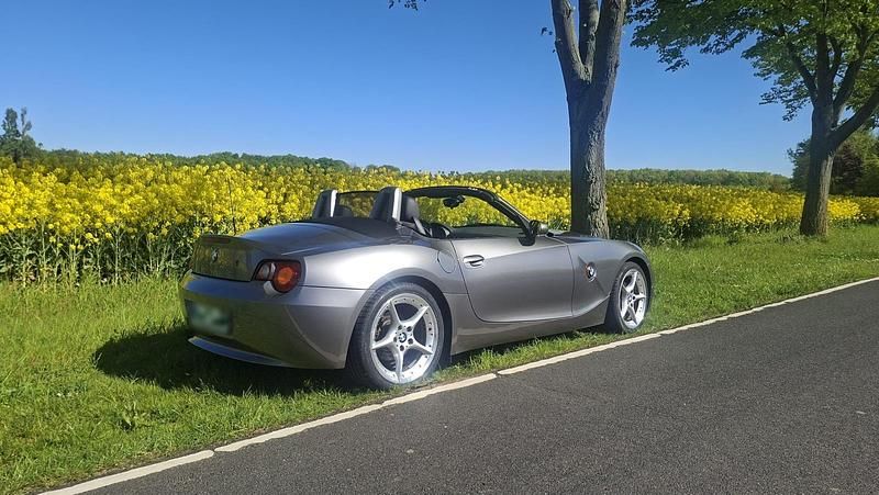 Brugt BMW Z4 192 HK (141 kW) 2003 Grå Cabriolet