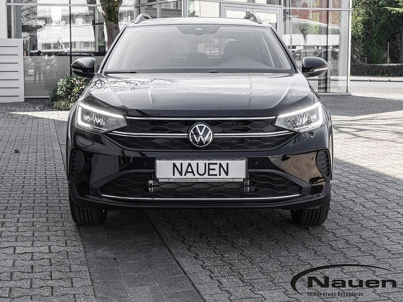 Gebraucht VW Taigo Life 116 PS (85 kW) 2025 Deep black perleffekt SUV