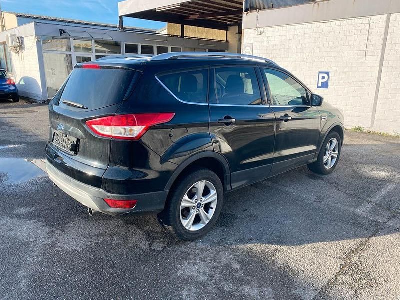 Gebraucht Ford Kuga SYNC Edition 150 PS (110 kW) 2016 Schwarz SUV