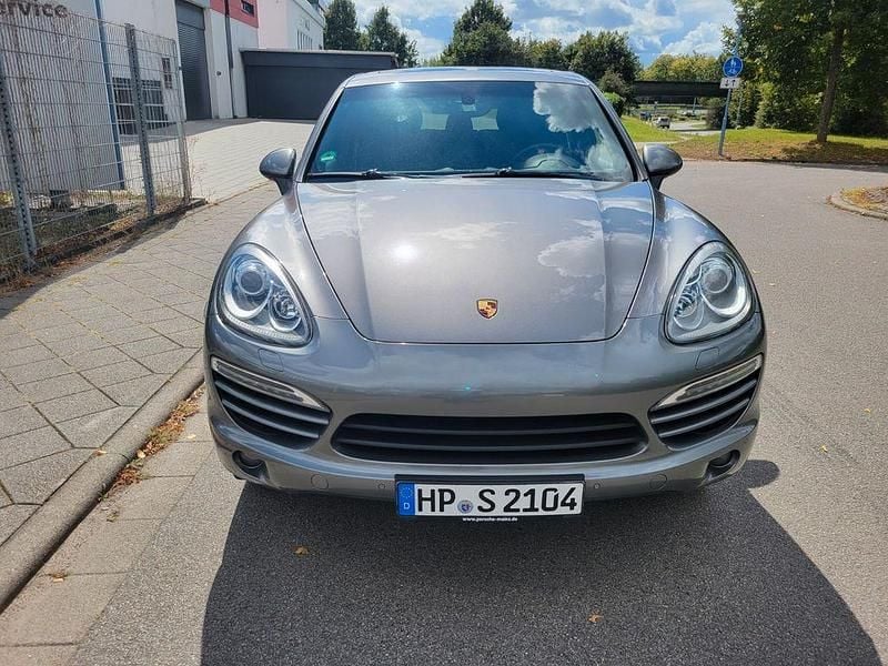 Gebraucht Porsche Cayenne 245 PS (180 kW) 2013 Grau SUV