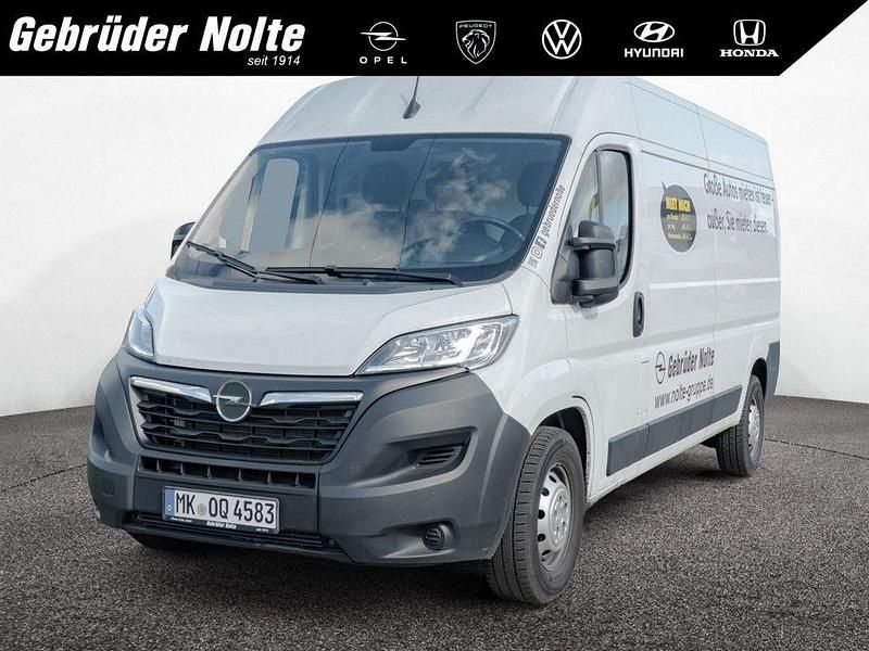 Weiß Gebraucht 2024 Opel Movano Edition Van | 31.990 € (Teuer) - Bild 1/4