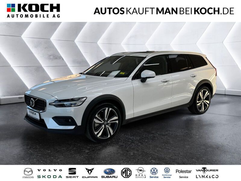 Andere Gebraucht 2024 Volvo V60 CC Ultimate Kombi | 49.980 € (Etwas zu teuer) - Bild 1/4