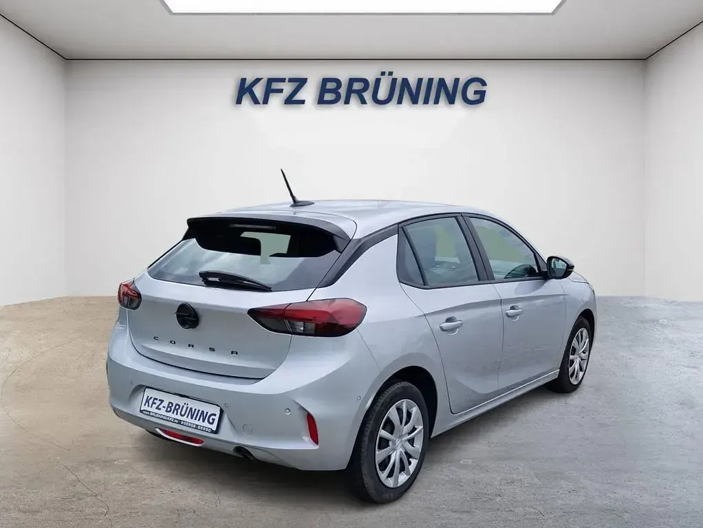 Gebraucht Opel Corsa Edition 101 PS (74 kW) 2025 Kristall silber metallic (metallic) Kleinwagen