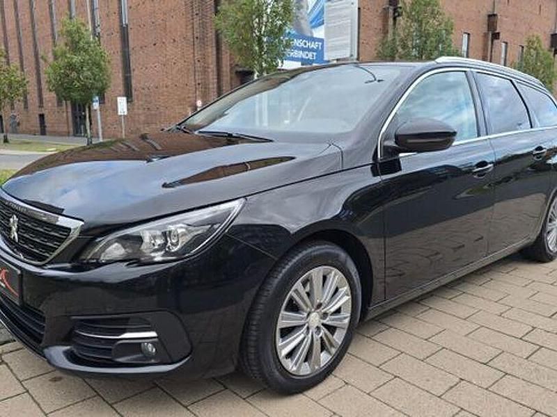Andere Gebraucht 2021 Peugeot 308 Limousine | 11.991 € (Fairer Preis) - Bild 1/4