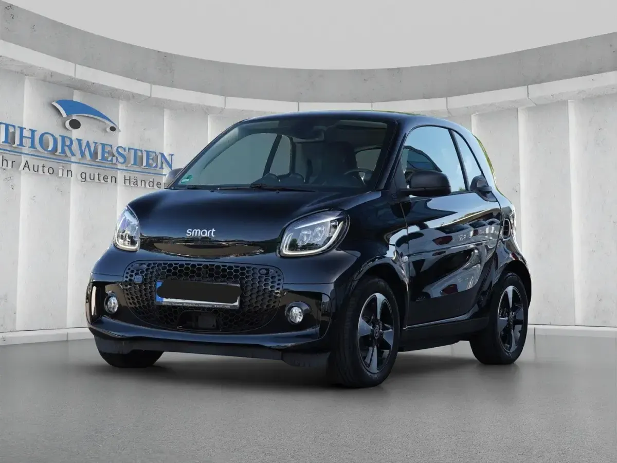 Gebraucht Smart ForTwo Coupé 60 kW (82 PS) 2024 Bodypanels in black Kleinwagen