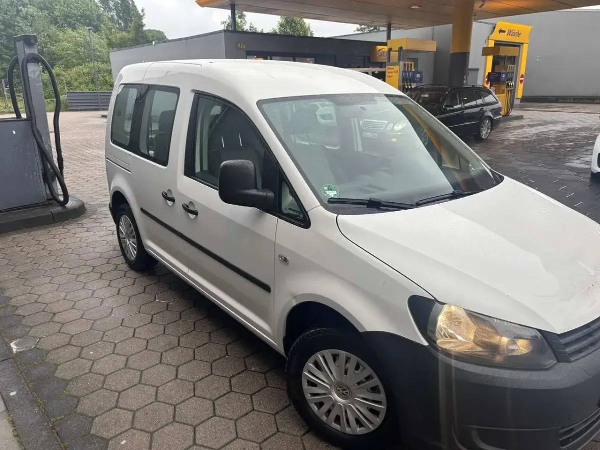 Gebraucht VW Caddy Startline 75 PS (55 kW) 2015 Candyweiß Van / Kleinbus
