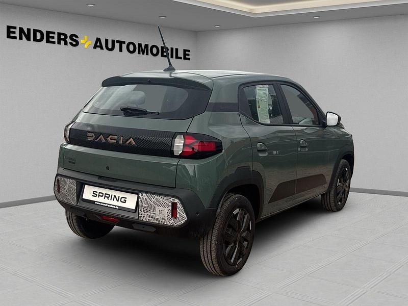 Neu Dacia Spring Extreme 64 kW (88 PS) 2025 Grün Kleinwagen