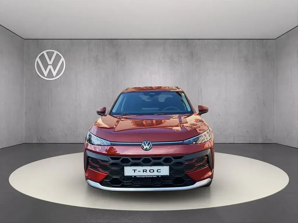 Neu VW T-Roc Life 116 PS (85 kW) 2026 Flame red metallic SUV