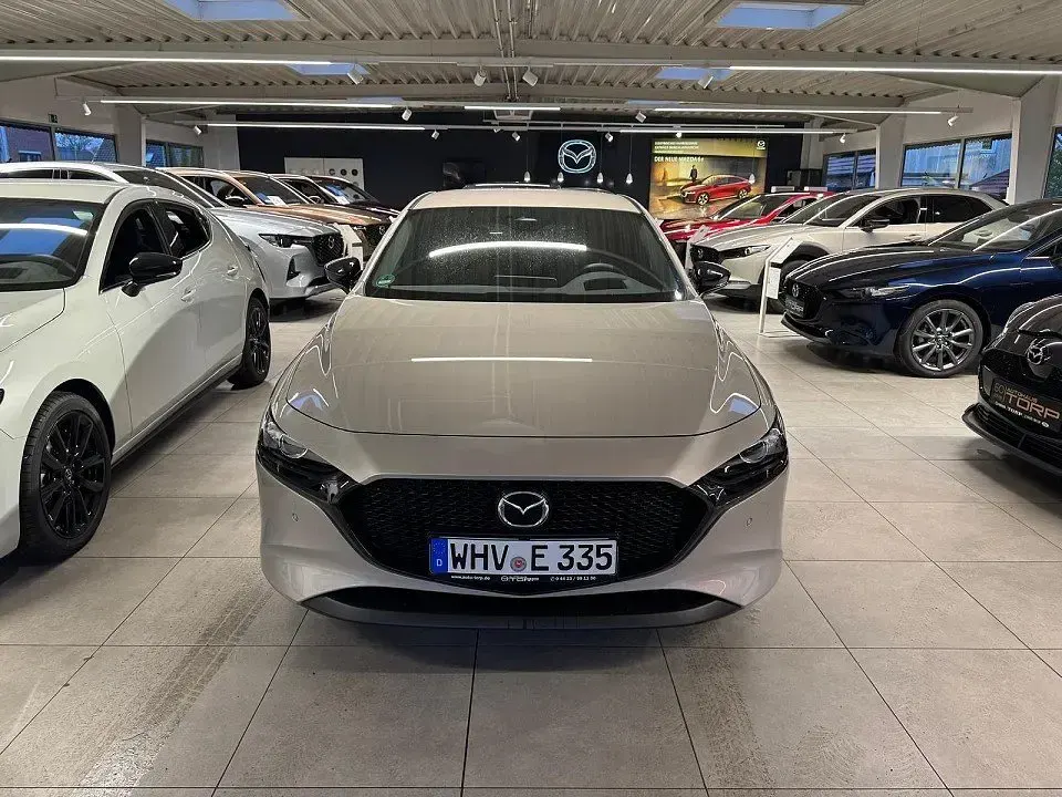 Gebraucht Mazda 3 Nagisa 140 PS (102 kW) 2025 Platinum quartz m Limousine