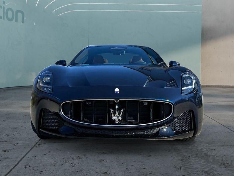 Gebraucht Maserati Granturismo 491 PS (361 kW) 2023 Blau Coupé