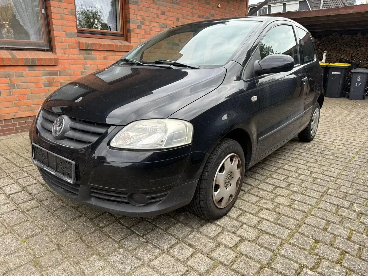 Używany VW Fox 60 KM (44 kW) 2007 Czarny Hatchback
