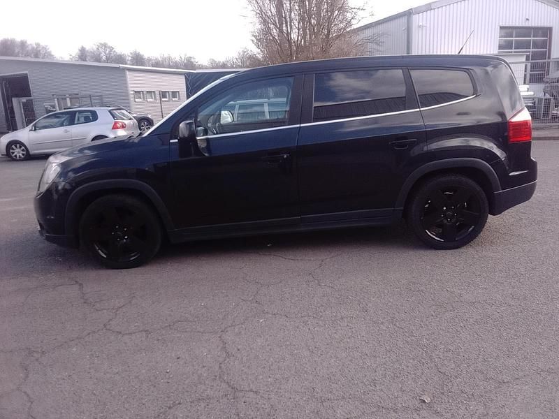 Gebraucht Chevrolet Orlando 163 PS (119 kW) 2011 Schwarz Van / Kleinbus