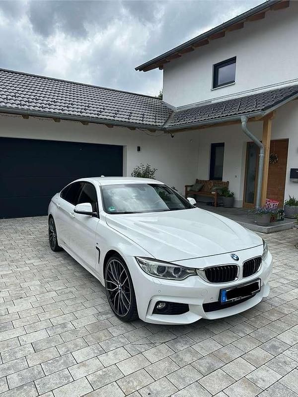 Weiß Gebraucht 2015 BMW 420 M Sport Limousine | 16.250 € (Fairer Preis) - Bild 1/4