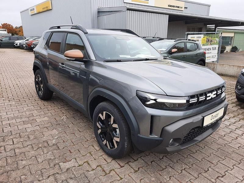 Neu Dacia Duster Extreme 131 PS (96 kW) 2025 Grau SUV