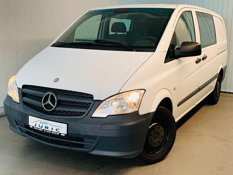 Gebraucht Mercedes Vito 163 PS (119 kW) 2012 Weiß Van