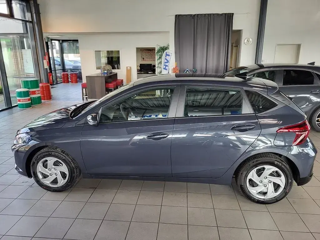 Neu Hyundai i20 Comfort 90 PS (66 kW) 2026 Aurora grey metallic Kleinwagen