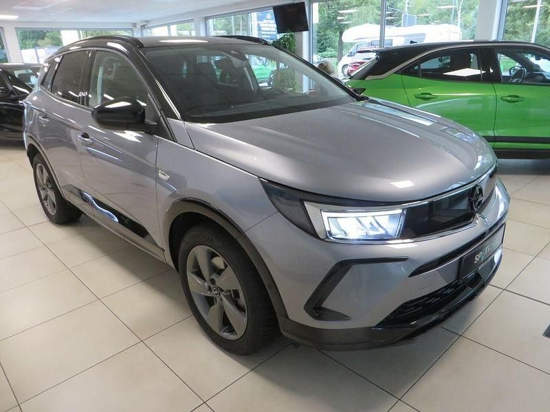 Grau Gebraucht 2023 Opel Grandland X GS Line SUV | 25.780 € (Fairer Preis) - Bild 1/4