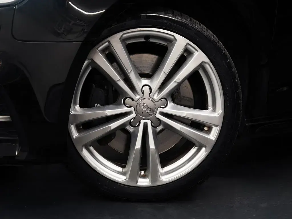 Gebraucht Audi S3 Ambiente 310 PS (228 kW) 2017 Schwarz Limousine