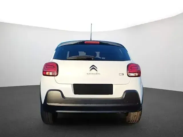Gebraucht Citroën C3 Shine 82 PS (60 kW) 2022 Weiß Limousine