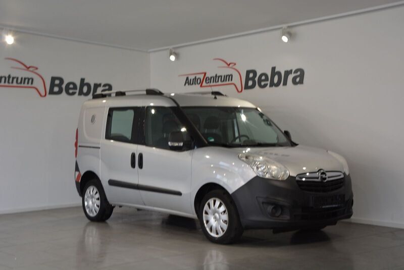 Gebraucht Opel Combo 120 PS (88 kW) 2014 Rauchsilber Van / Kleinbus