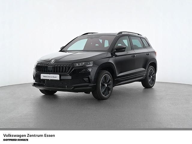 Schwarzmagic perleffekt Gebraucht 2025 Skoda Karoq SportLine SUV | 34.980 € (Fairer Preis) - Bild 1/4