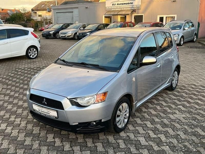 Gebraucht Mitsubishi Colt 75 PS (55 kW) 2012 Silber Kleinwagen