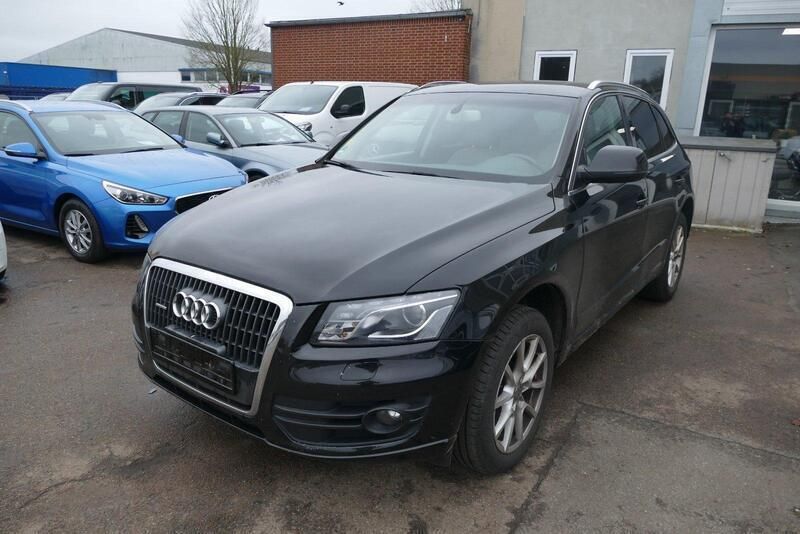 Schwarz Gebraucht 2012 Audi Q5 SUV | 7.990 € - Bild 1/4