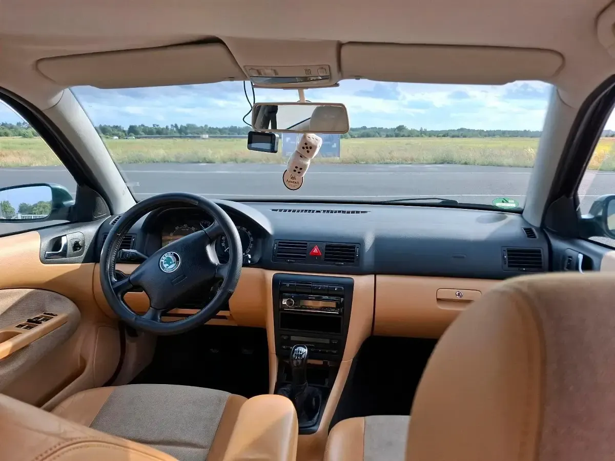 Gebraucht Skoda Octavia 116 PS (85 kW) 2001 Grün Limousine