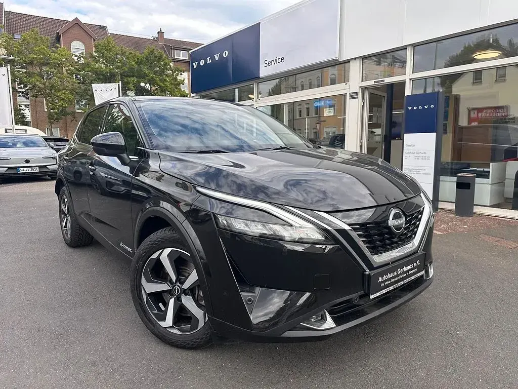 Gebraucht Nissan Qashqai 360º 158 PS (116 kW) 2024 Schwarz SUV