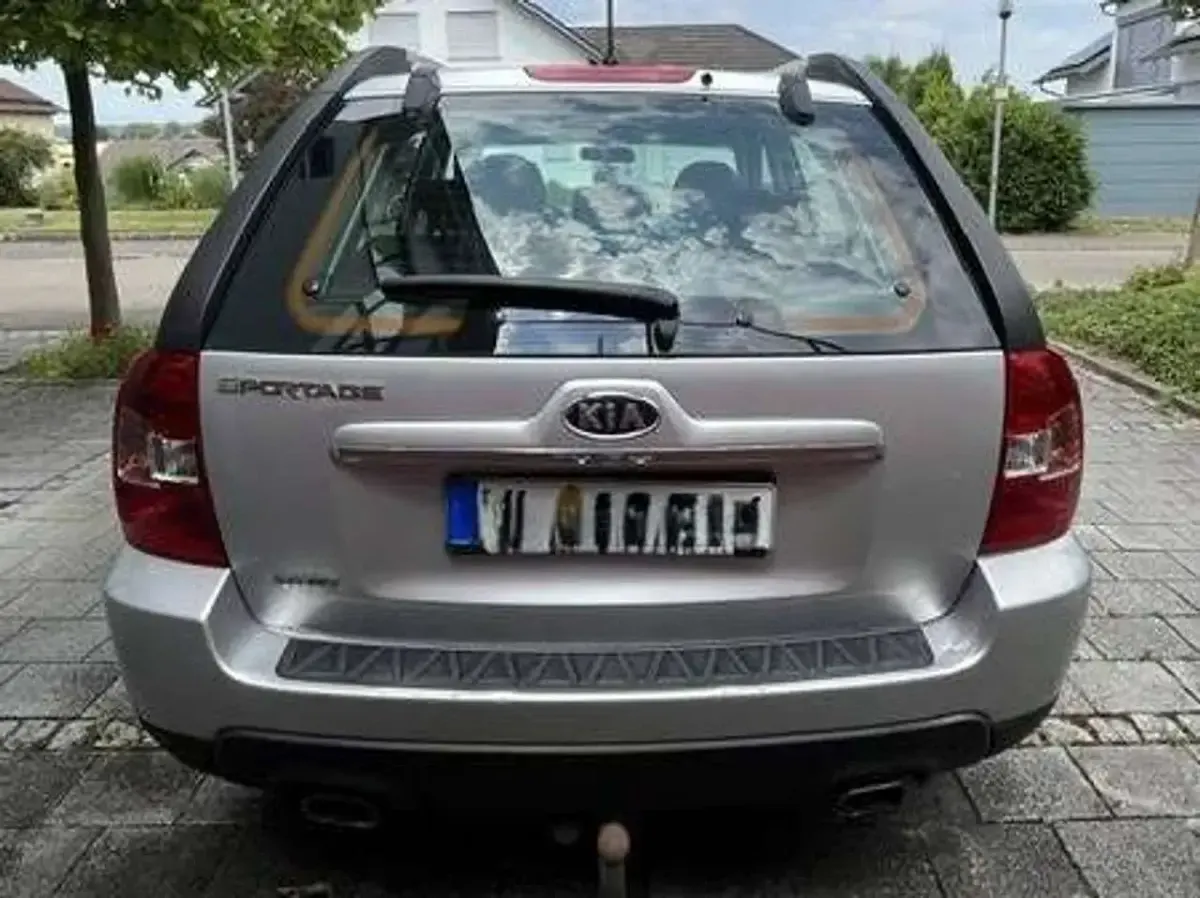 Gebraucht Kia Sportage EX 141 PS (103 kW) 2008 Silber SUV