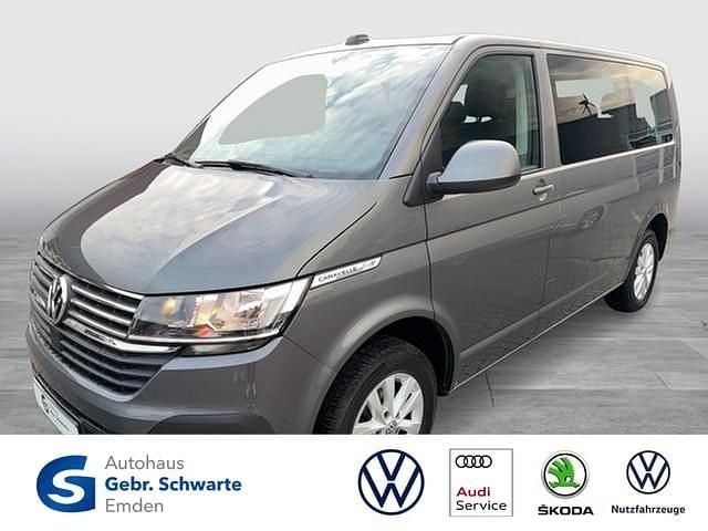 Gebraucht VW Caravelle Comfortline 150 PS (110 kW) 2022 Grau Van / Kleinbus
