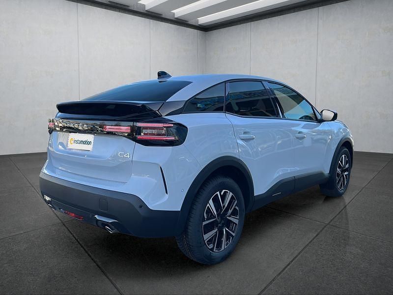 Neu Citroën C4 PureTech 131 PS (96 kW) 2025 Weiß Limousine